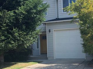 883 Silver Fox Dr, Central Pt, OR 97502