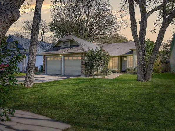 9839 Briar Ridge Dr, Austin, TX 78748