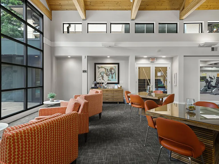 Parkridge Apartments — Photo 15