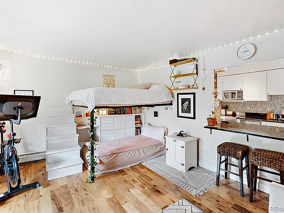 5th image of 1270 N Marion Street #505