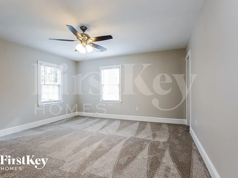 1001 Covewood Ct — Photo 9