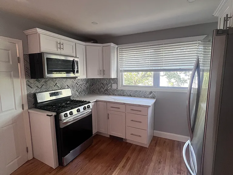 16 Samoset Ave #2 — Photo 3