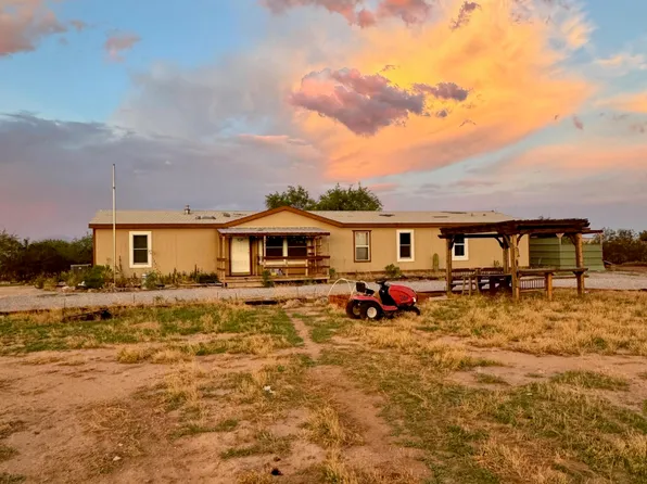 5494 N Puma Rd, Marana, AZ 85653