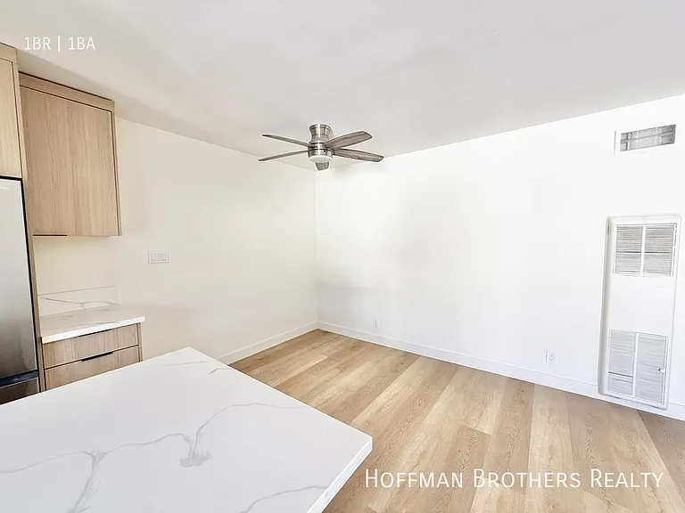 5757 La Mirada Ave #13 — Photo 3