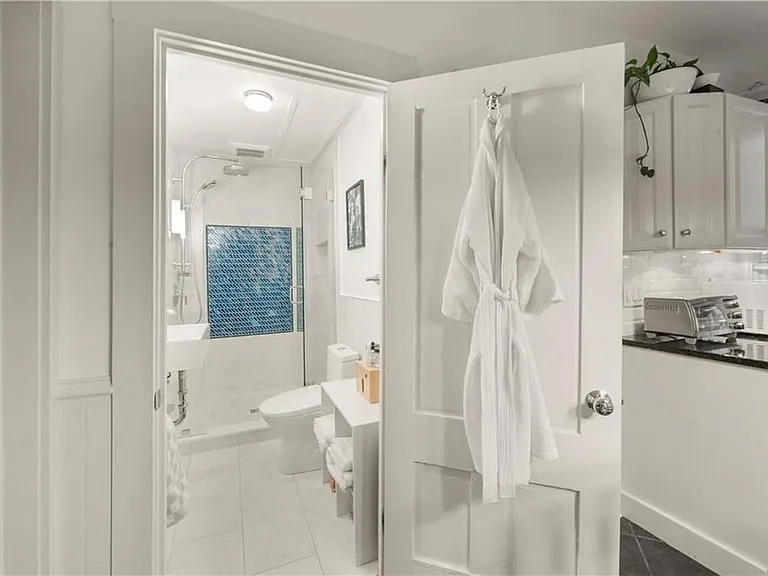 33 Marsh St — Photo 10