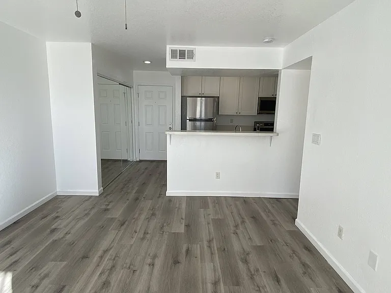 1123 Ramar Road — Photo 4