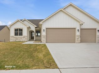 2610 Ponte Pl, Adel, IA 50003