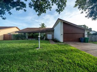 6721 NW 44th Ct, Fort Lauderdale, FL 33319