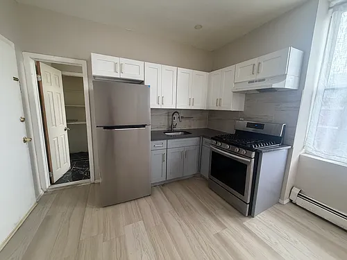 341 Central Ave #2C Photo 1