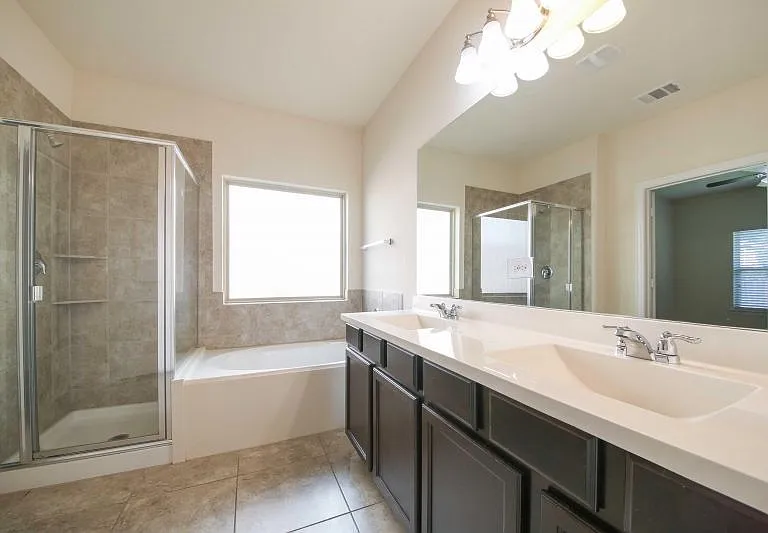 14002 Madrigal Ln — Photo 17