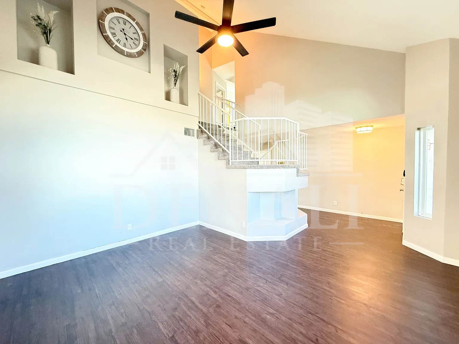 3 bed, 2.0 bath, 1652 sqft, $2,195 — Photo 4