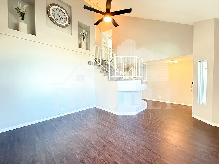1114 S Surfside Dr — Photo 4