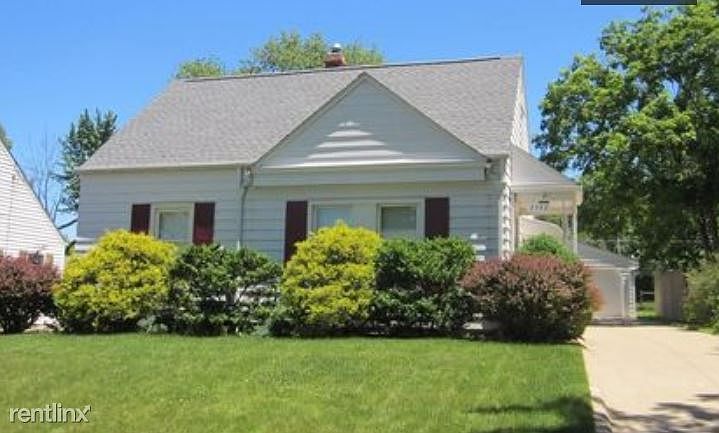 1st image of 2343 26th St