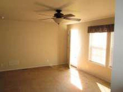 3rd image of 5013 Buchanan Ct