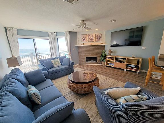 4th image of 1804 Gulf Beach Dr #I6