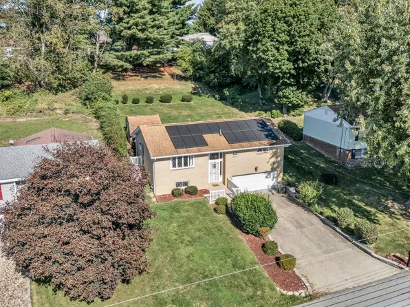 107 Connie Park Dr, Mc Kees Rocks, PA 15136
