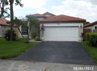 5521 NW 49th Ter, Coconut Creek, FL 33073