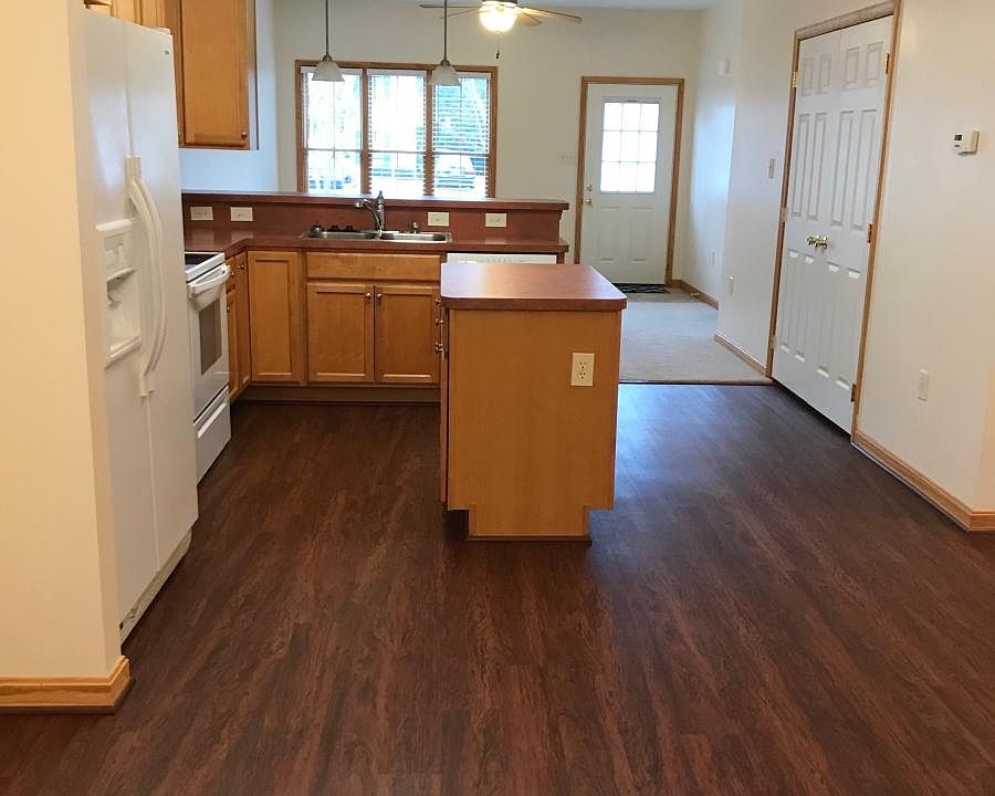 1st image of 22567 Chickadee Cir