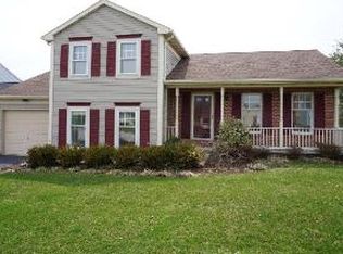 214 Sycamore Ln, New Holland, PA 17557