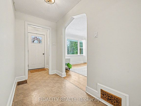 5th image of 145 Bellamy Rd