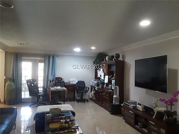 2nd image of 4635 E Wyoming Ave