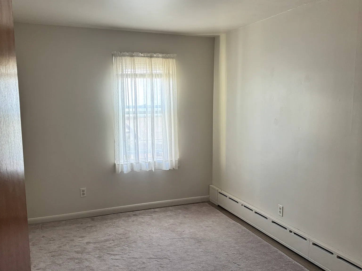 2 bed, 956 sqft, $600 — Photo 4