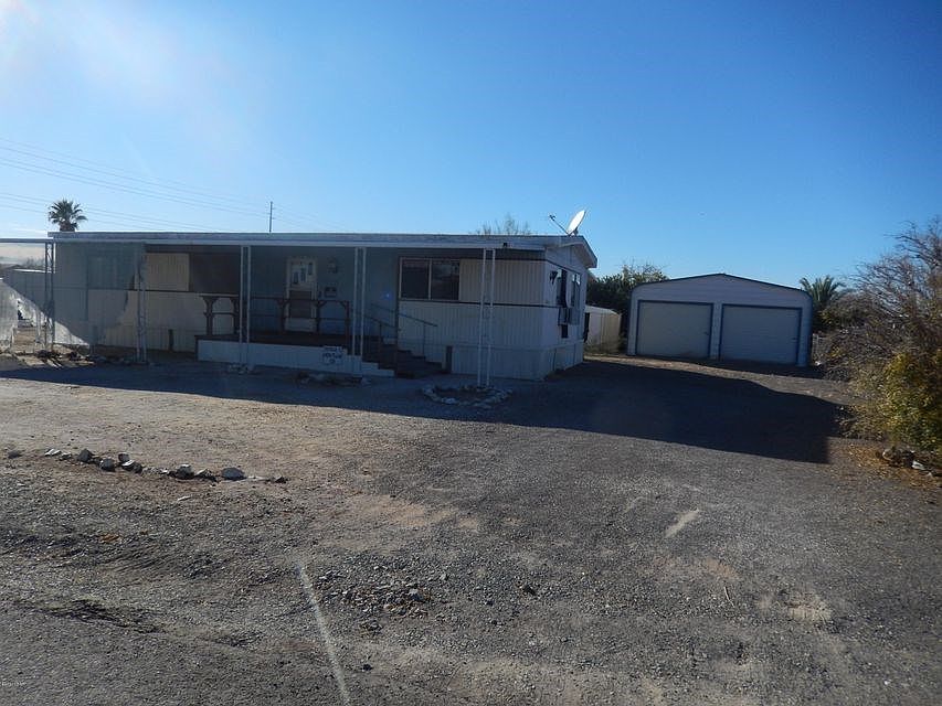 1st image of 39968 Montana Dr