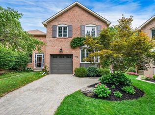 1116 Springbrook Cres, Oakville, ON L6M2C8