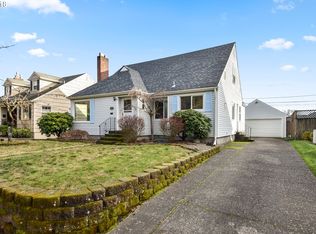 1058 21st Ave, Longview, WA 98632