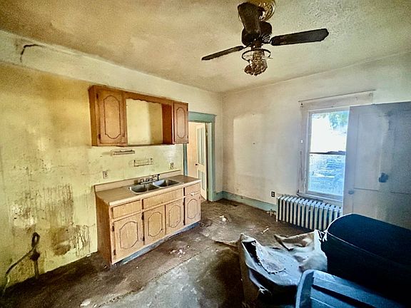 2nd image of 2428 N 15th St