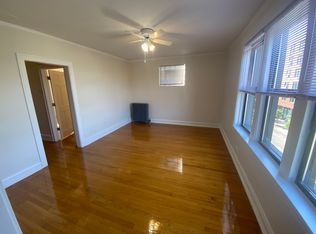 4100 N Kedzie Ave #3, Chicago, IL 60618