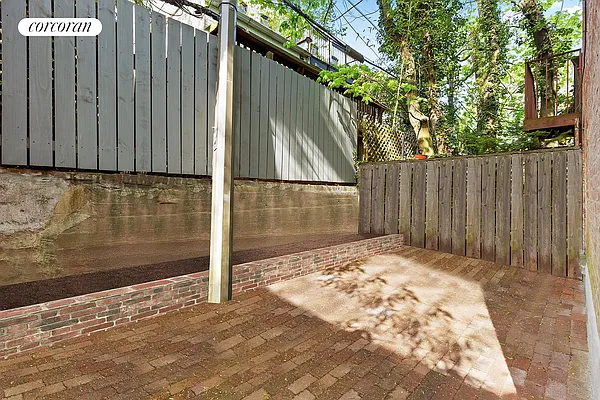 Rented by Corcoran | media 14