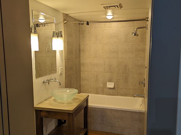 3rd image of 328 W 200 S APT 310