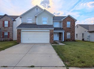 5224 Lakeside Manor Dr, Indianapolis, IN 46254