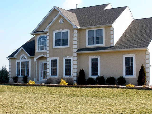 Stucco Front