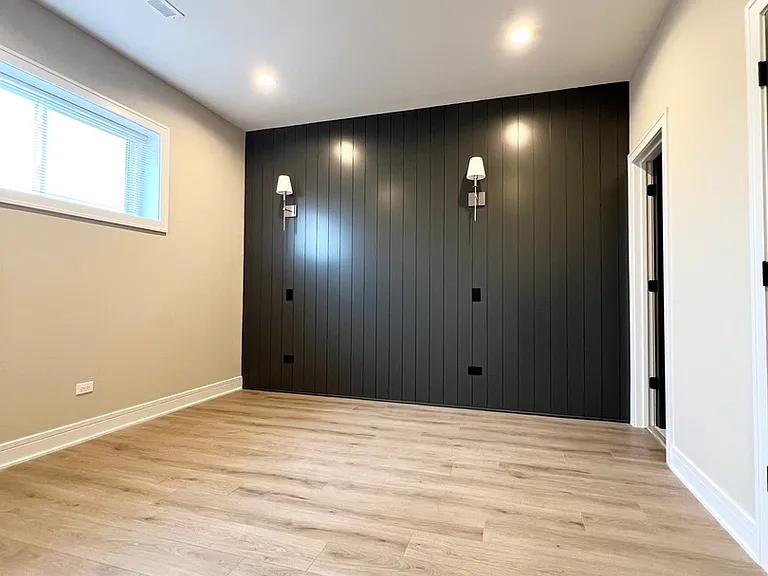 4934 S Champlain Ave #3 — Photo 7