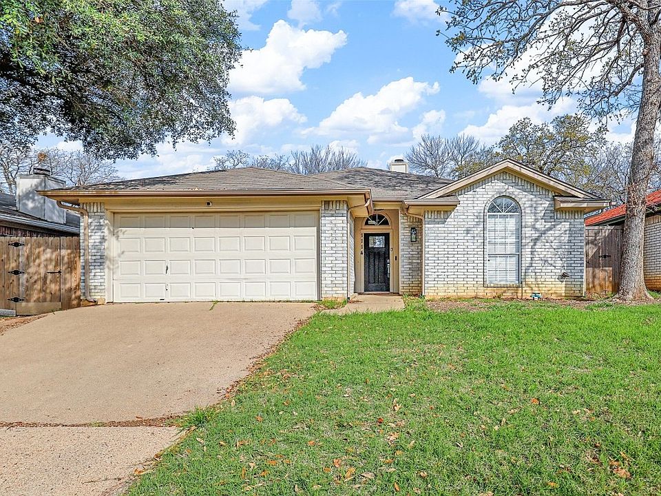 1st image of 1114 Stone Creek Dr