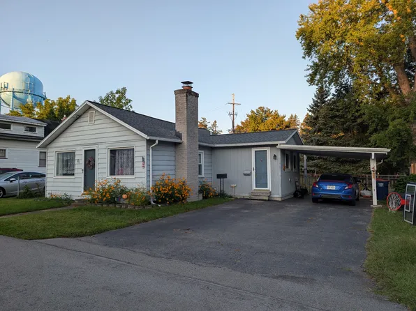 81 Cecelia Ter, Rochester, NY 14622