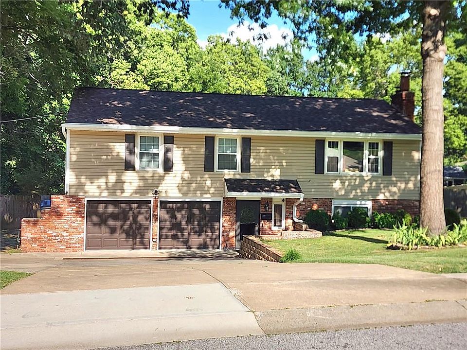 1st image of 5819 Perry Ln