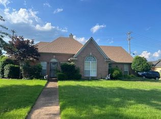 8460 Trinity Rd, Cordova, TN 38018