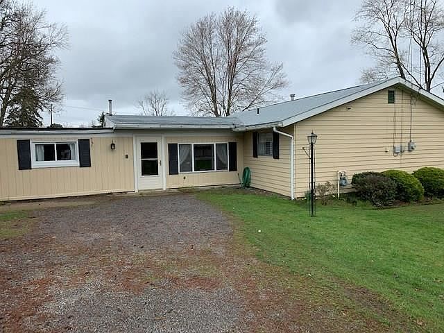 1st image of 108 Queenswood Dr