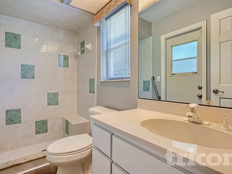 3037 Overview Ln — Photo 10