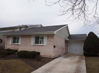 1609 Leytonstone Dr, Wheaton, IL 60189