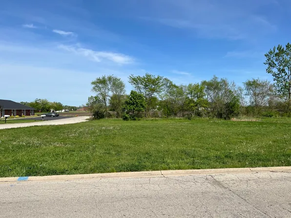 110 Kevin Dr, Coal City, IL 60416