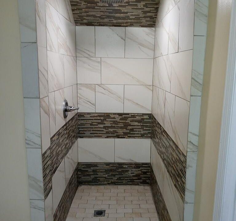 1st image of 313 N Main St #3