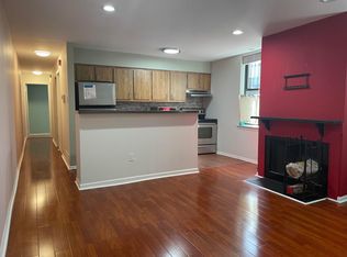 914 Spruce St APT 6, Philadelphia, PA