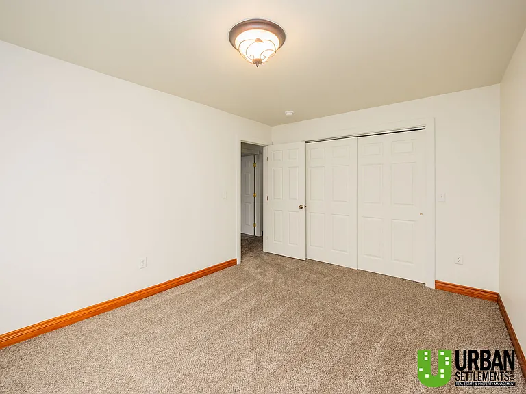1511 W Gardner Ave — Photo 19