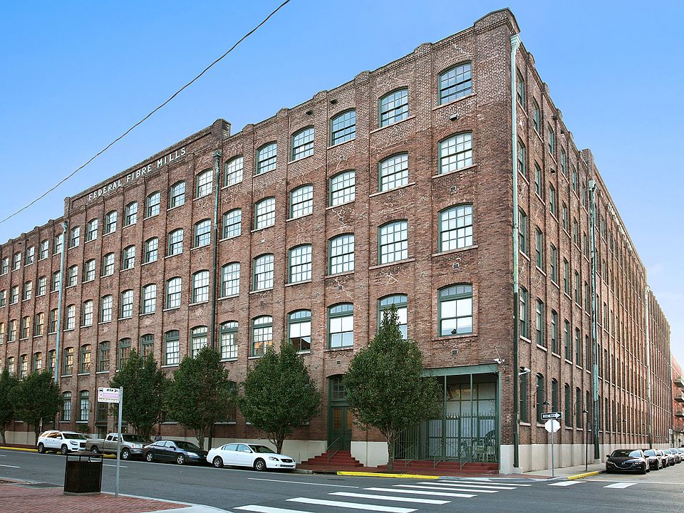 1st image of 1107 S Peters St APT 502