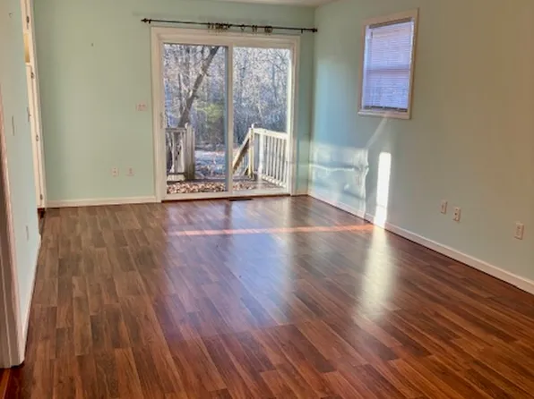 1116 Mimosa Ln #201, Crossville, TN 38572