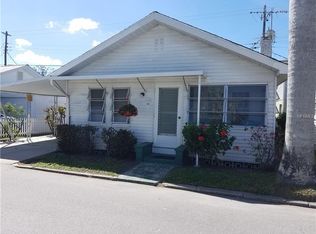 56 Braden Castle Dr, Bradenton, FL 34208